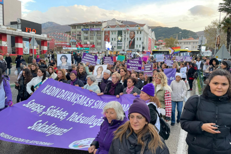 25 Kasım 2023 | Kocaeli, Gebze ve Bursa'da kadınlar meydanlarda!
