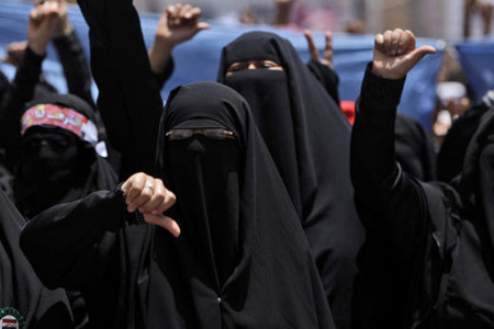 GÜNÜN SAÇMASI: Suudi Arabistan kadın haklarını savunacakmış!