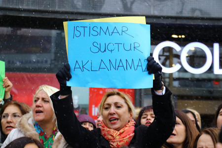 Savcı boşanmayı ‘husumet’ saydı, istismarcı babayı akladı