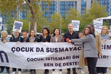 Hiranur Vakfı davası ertelendi: Sanık tarafı istismarı meşrulaştırdı