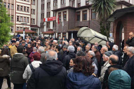 GÜNÜN ÇAĞRISI: Fındıklılı Kadınlar Fındıklı Sahil Parkı’nın işletilmesine ‘Dur’ diyor