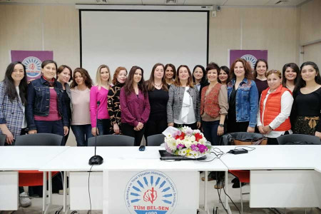 İzmir Tüm Bel-Sen’den kadın hakları paneli