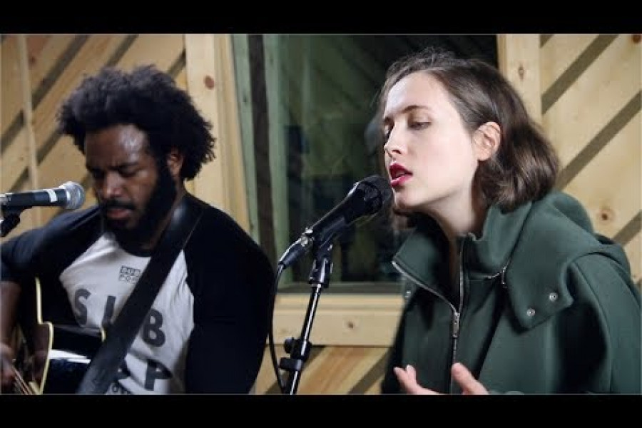 GÜNÜN ŞARKISI: No Roots