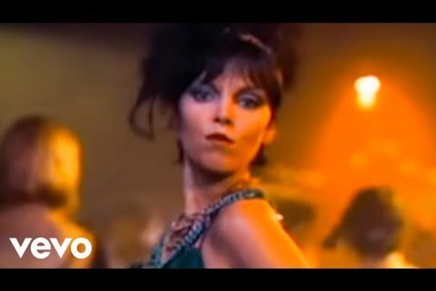 GÜNÜN ŞARKISI: Love Is A Battlefield
