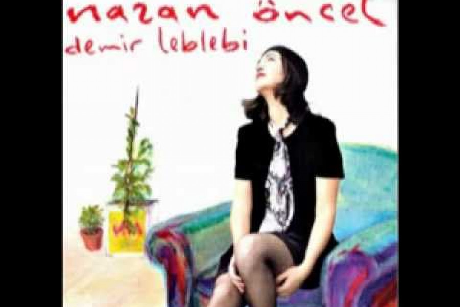 GÜNÜN ŞARKISI: Kız bebek