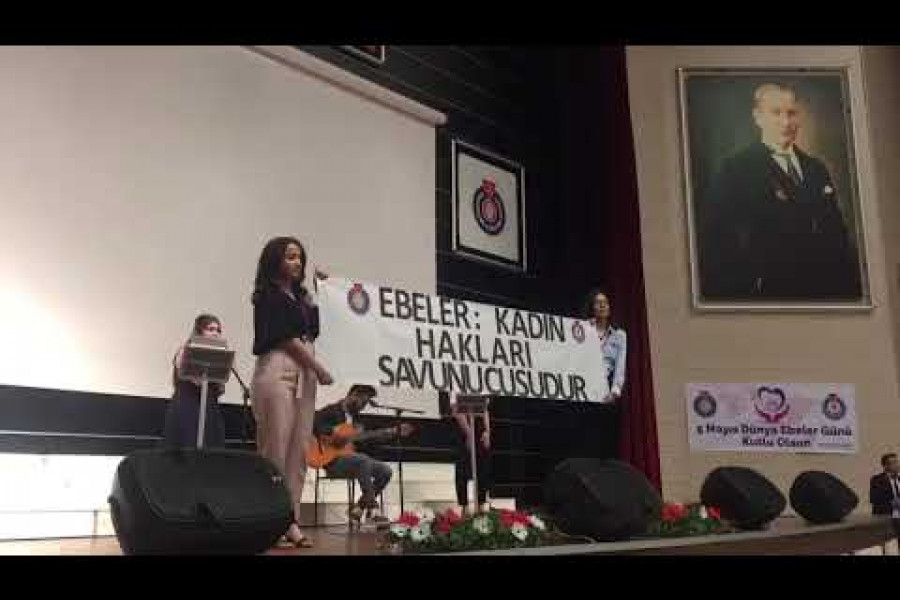 GÜNÜN ŞARKISI: Herkes duysun ebeyiz ve burdayız!