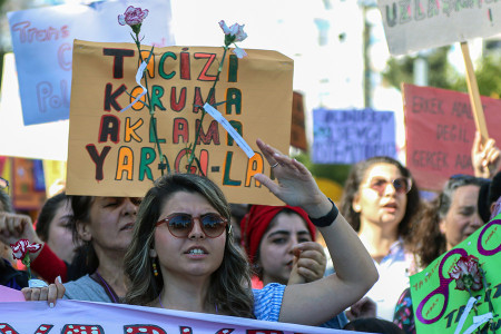 Arzu Sena Topuz davasında karar duruşması görülecek: 'Bizler faillere güç verenlerden çok daha güçlüyüz'