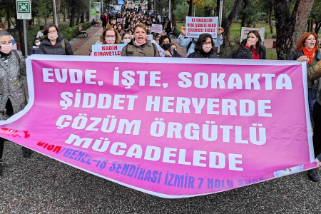 Krize ve şiddete karşı Bornova’da işçi kadınlar ayakta