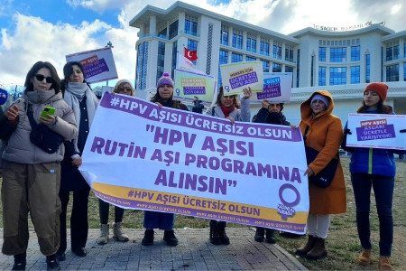 ‘HPV aşısı ücretsiz olmalı’