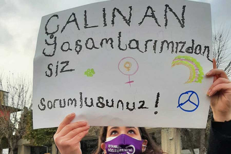 Mor Çatı: İstanbul Sözleşmesi uygulansaydı, E.S. bu çaresizliği yaşamaz, bebek hayatta olurdu