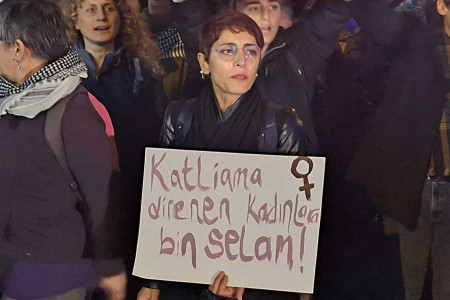 Silah satanlar savaşı çıkartır, çocuklar ve kadınlar savaşta ölür