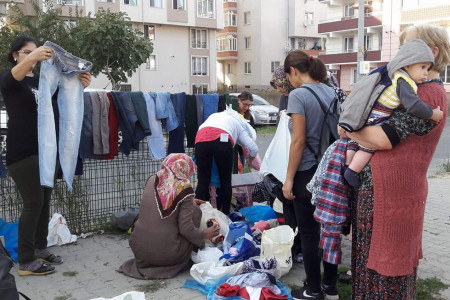 Çorlu’da kadınlardan ‘Atma, paylaş’ kampanyası