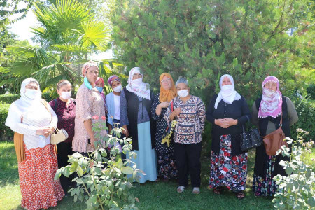 Bağlar Belediyesi sözünü tutmadı, Kadın pazarcılar 3 aydır çözüm bekliyor