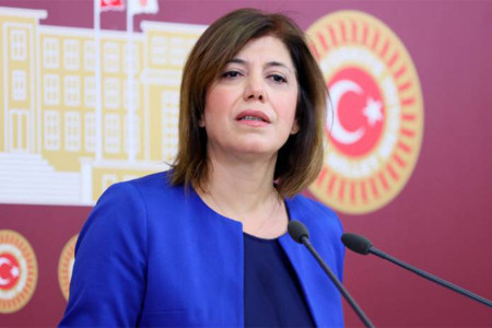 Meral Danış Beştaş sordu: ‘Çocukların mı faillerin mi yanında olacaksınız?’