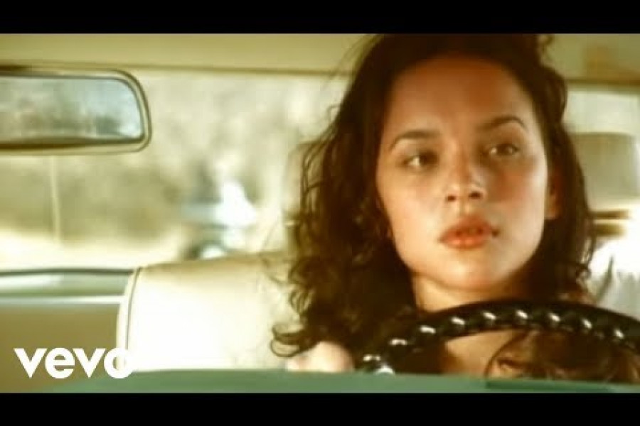 GÜNÜN ŞARKISI: Come away with me