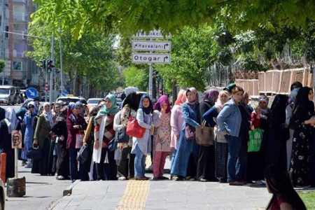 GÜNÜN DİKKATİ: Pandemide 10 milyon kişi işsiz kaldı, kadın işsizliği arttı!