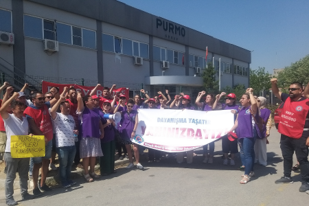 Metal işçisi kadınlardan Purmo grevine ziyaret: 'Sınıf kardeşlerimizle dayanışmaya geldik'