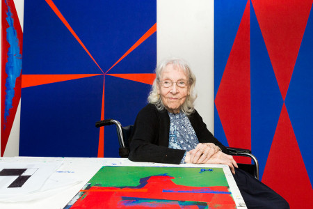 GÜNÜN BAŞARISI: 102 yaşındaki Carmen’den renklerin cümbüşü