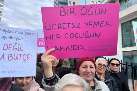 Okullarda bir öğün ücretsiz, sağlıklı yemek kanun teklifi AKP, MHP oylarıyla reddedildi
