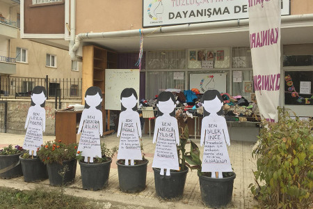 GÜNÜN ÇAĞRISI: Tuzluçayır Kadınları Dayanışma Derneği 25 Kasım’a çağırıyor