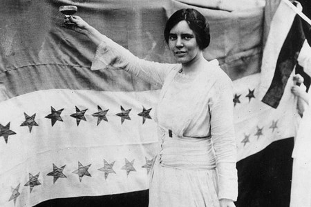 Oy hakkı mücadelesinin inatçı önderi: Alice Paul