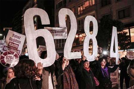 12 ayda, 2 bin 563 kadına şiddet vakası basına yansıdı