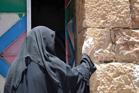 Savaş sırasında kürtaj: Kadınlar Yemen’de yasakları nasıl yıkıyorlar?
