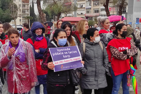 ‘Tacize, mobbinge uğramadan, insanca ücretle çalışmak istiyoruz’