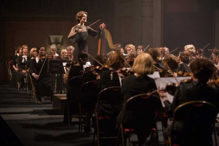 Bir Kadının Zaferi: Erkek hegemonyasında kadın orkestra şefi olmak…