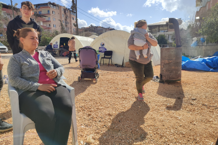 Deprem bölgesinde kadınlar dayanışma ile iyileşiyor