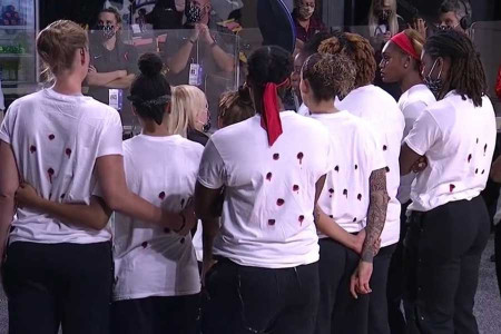ABD’de kadın basketbolcular ırkçılığı boykot ediyor