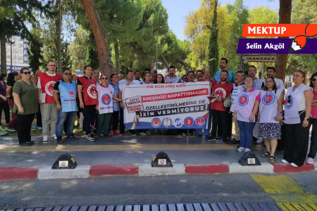 Hükümet kadınları eve hapsetmeye çalışıyor