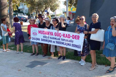 Mudanya Güçlü Kadınlar Derneği: Kadınların ve kız çocuklarının haklarının gasbına izin vermeyeceğiz