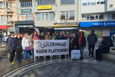 Lüleburgaz Kadın Platformu: 'Medeni Yasa, medeni hayatın anayasasıdır. Dokunamazsınız'