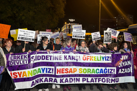 25 Kasım 2024| Ankara'da kadınlar öfke ve isyanla meydanda!