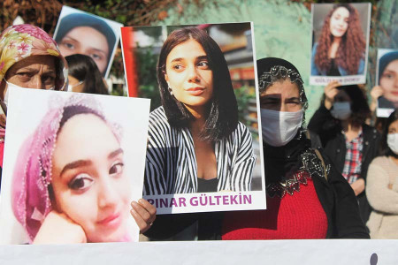 'Pınar Gültekin'e adalet' demek için dört bir yanda kadınlar sokağa çıkıyor!