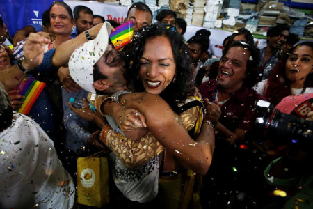 Hindistan’da eşcinsellik artık suç değil!