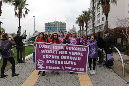 İzmir’de işçi kadınlar hükümeti istifaya çağırdı