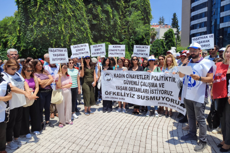 Sağlık emekçisi kadınlar: Yaşamak ve yaşatmak için mücadele edeceğiz