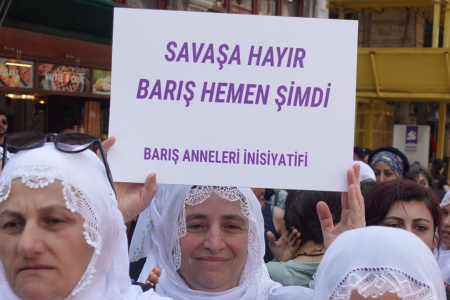Barışın gerçek izleri yanı başımızda