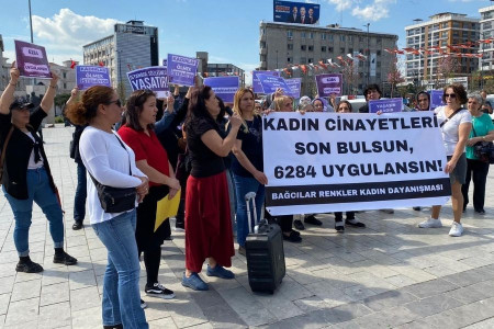 Renkler Kadın Dayanışması: Hemşire Sibel’in öldürülmesine devlet göz yumdu