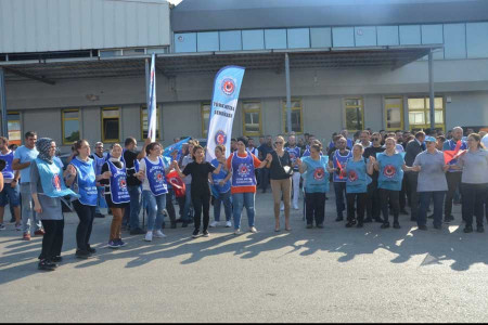 Technomix işçileri greve çıktı: Haklarımızı istiyoruz