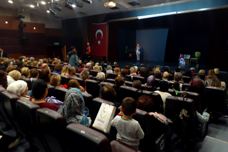 Kadın Öyküleri kısa öykü ve şiir yarışması ödülleri verildi