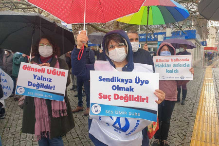 Hemşirelere ‘Devletin bütünlüğünü bozmak’ gerekçesiyle uzaklaştırma verilmiş