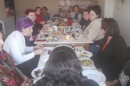 Birliklerimizi çoğaltarak, birlikte tartışıp değiştirerek…