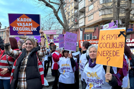 Bursa Kadın Platformu: ‘Soracak hesabımız, yeniyi kuracak gücümüz var!’