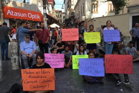 Kadıköy’de çocuk istismarına karşı eylem