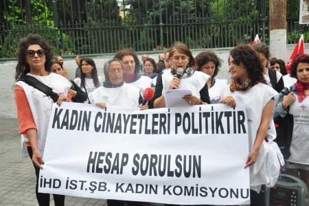 İHD: Haklarımız için mücadele etmekten geri durmayacağız