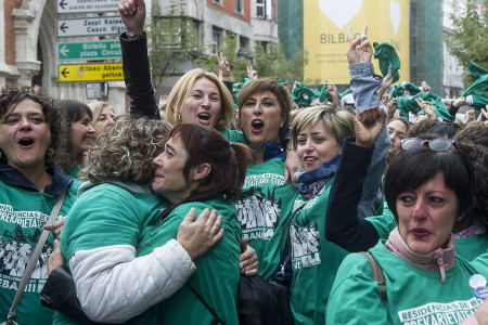 İspanyalı işçi kadınların zengin patronlara karşı zaferi