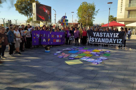 Dikili Kadın Platformu: İranlı kadınların mücadelesi hepimizin mücadelesidir